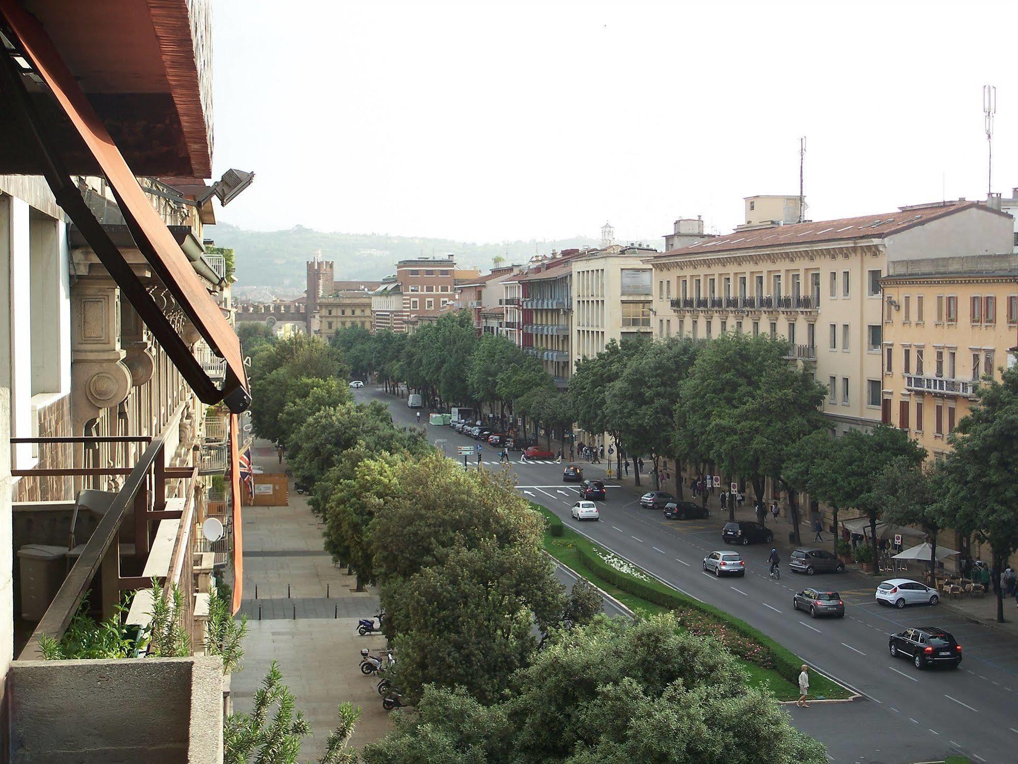 Arte Nel Centro Bed and Breakfast Βερόνα Εξωτερικό φωτογραφία